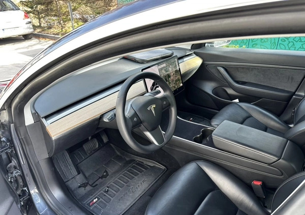 Tesla Model 3 cena 114000 przebieg: 36000, rok produkcji 2020 z Gdańsk małe 37